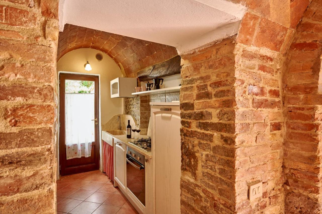 Agriturismo Il Canneto Casole dʼElsa Eksteriør billede